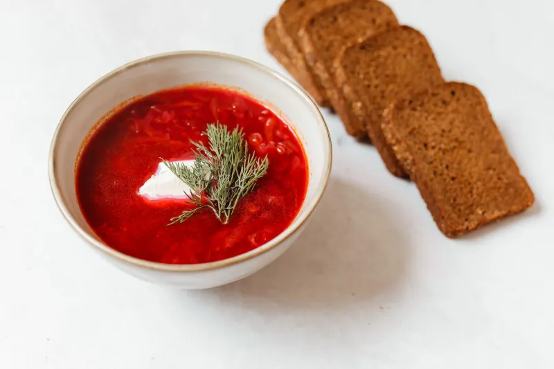 One Soup, A Thousand Arguments: The Borscht Wars Inside Russian-American Kitchens